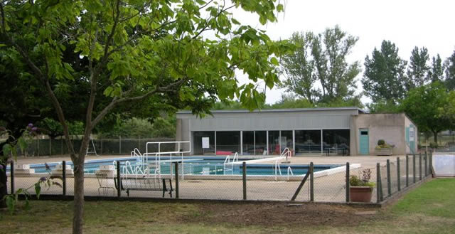 Une piscine municipale